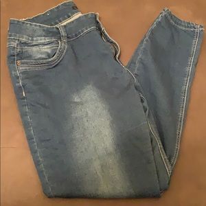 22R Rue 21 Skinny/Jeggings